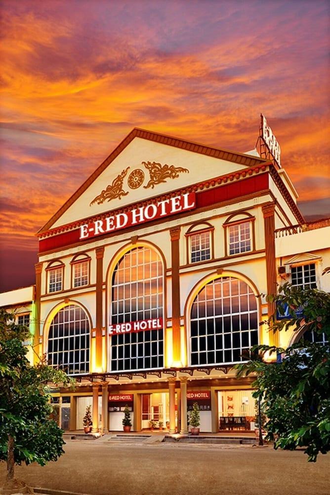 E-Red Hotel Bandar Perda Bukit Mertajam Zewnętrze zdjęcie
