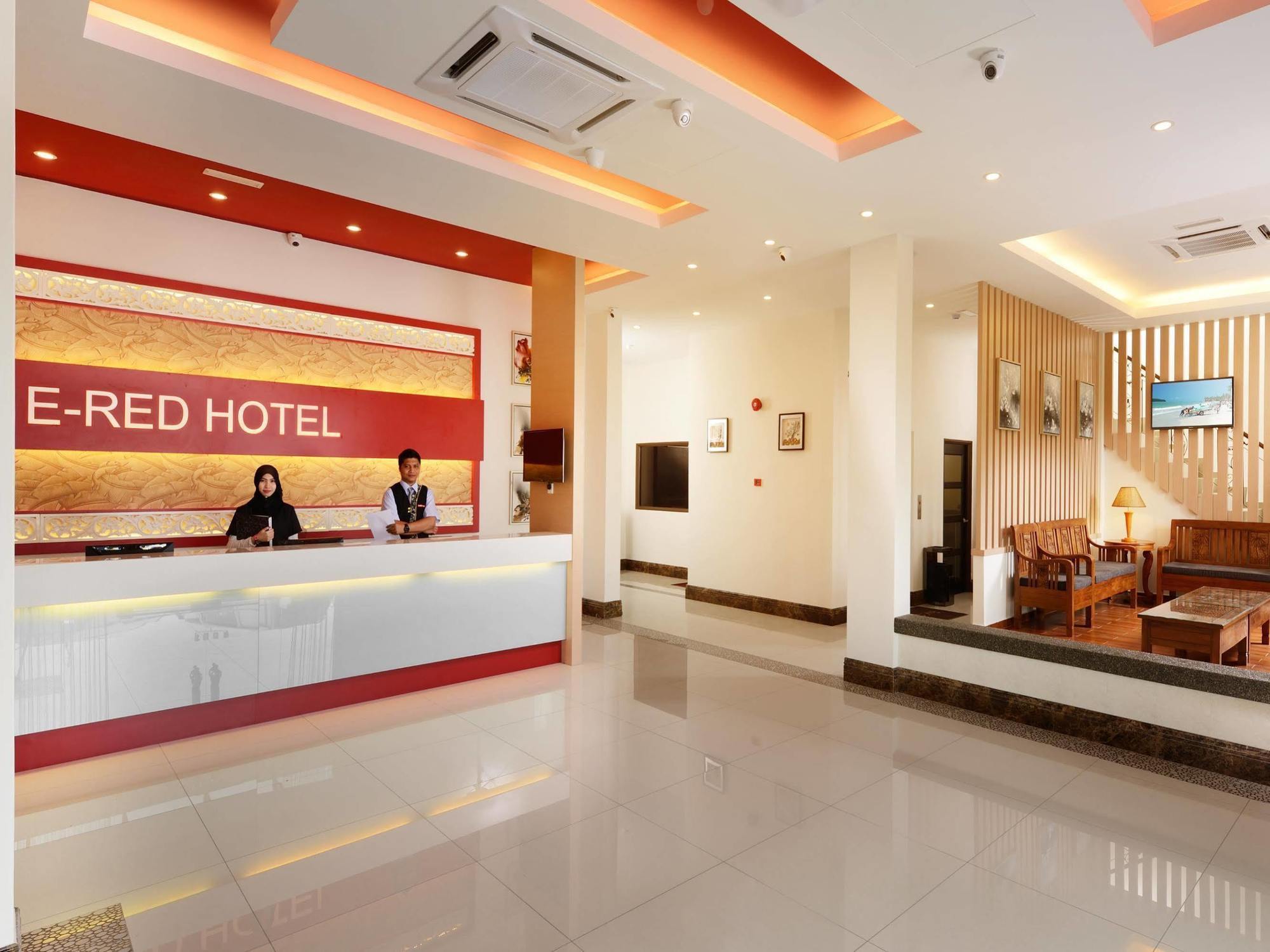 E-Red Hotel Bandar Perda Bukit Mertajam Zewnętrze zdjęcie